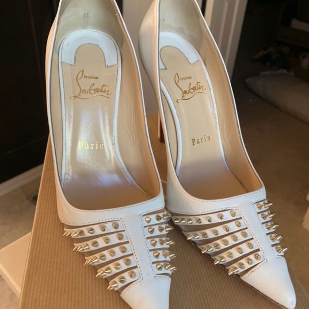 Christian Louboutin Bareta 100 Heels 37.5